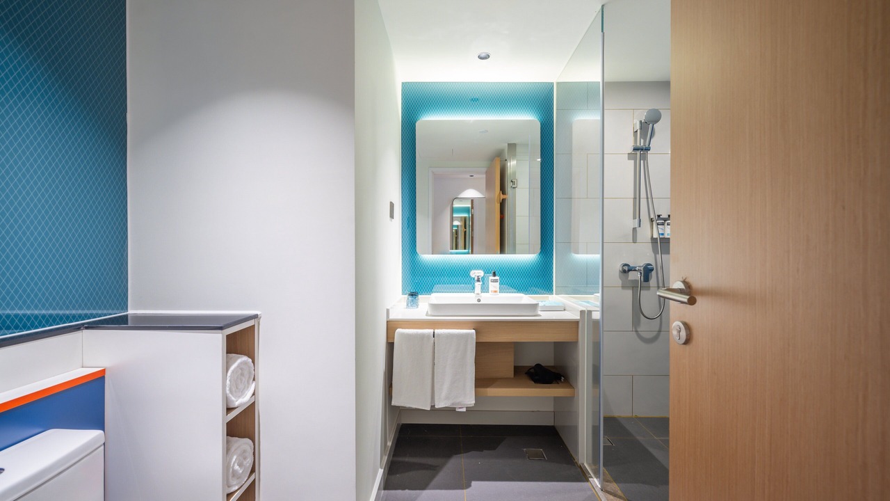 Photo of Bathroom in Runzhou Qu