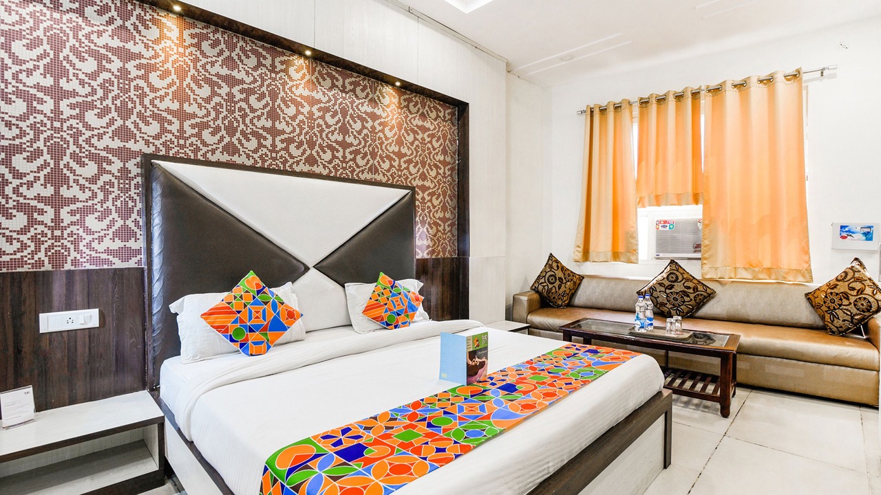 Photo of Bedroom in Charbagh
