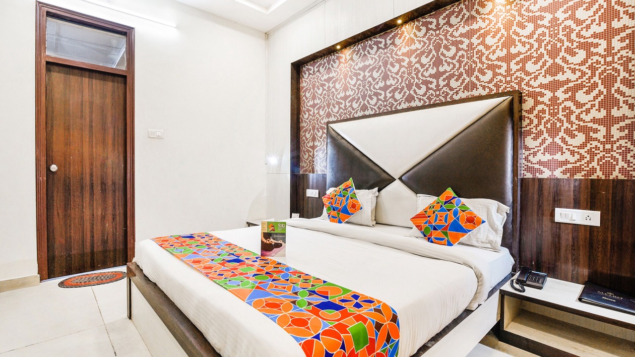 Photo of Bedroom in Charbagh