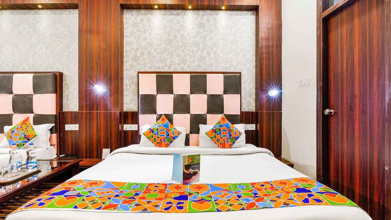 Photo of Bedroom in Charbagh