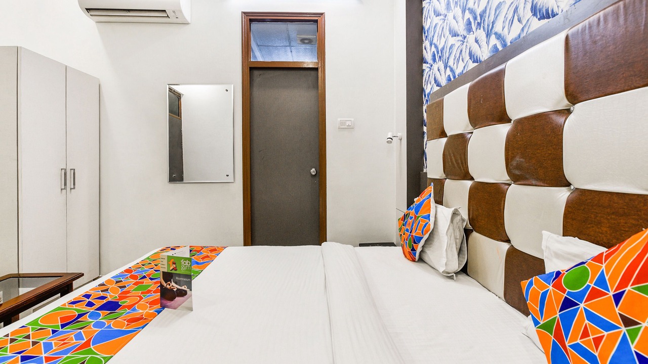 Photo of Bedroom in Charbagh
