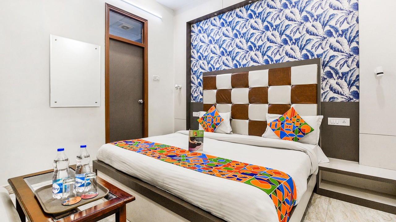 Photo of Bedroom in Charbagh