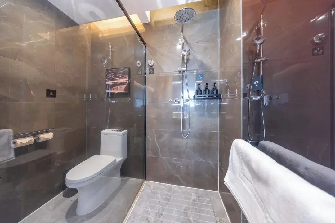 Photo of Bathroom in Huadu