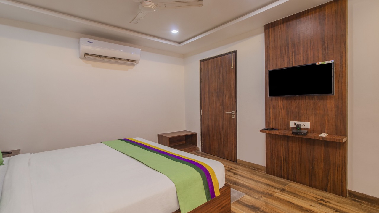 Photo of Bedroom in Agra
