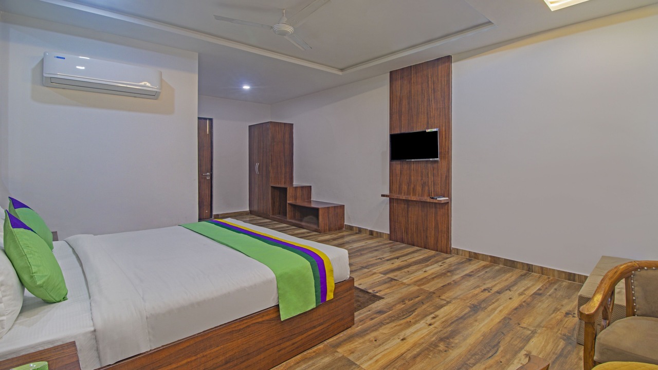 Photo of Bedroom in Agra