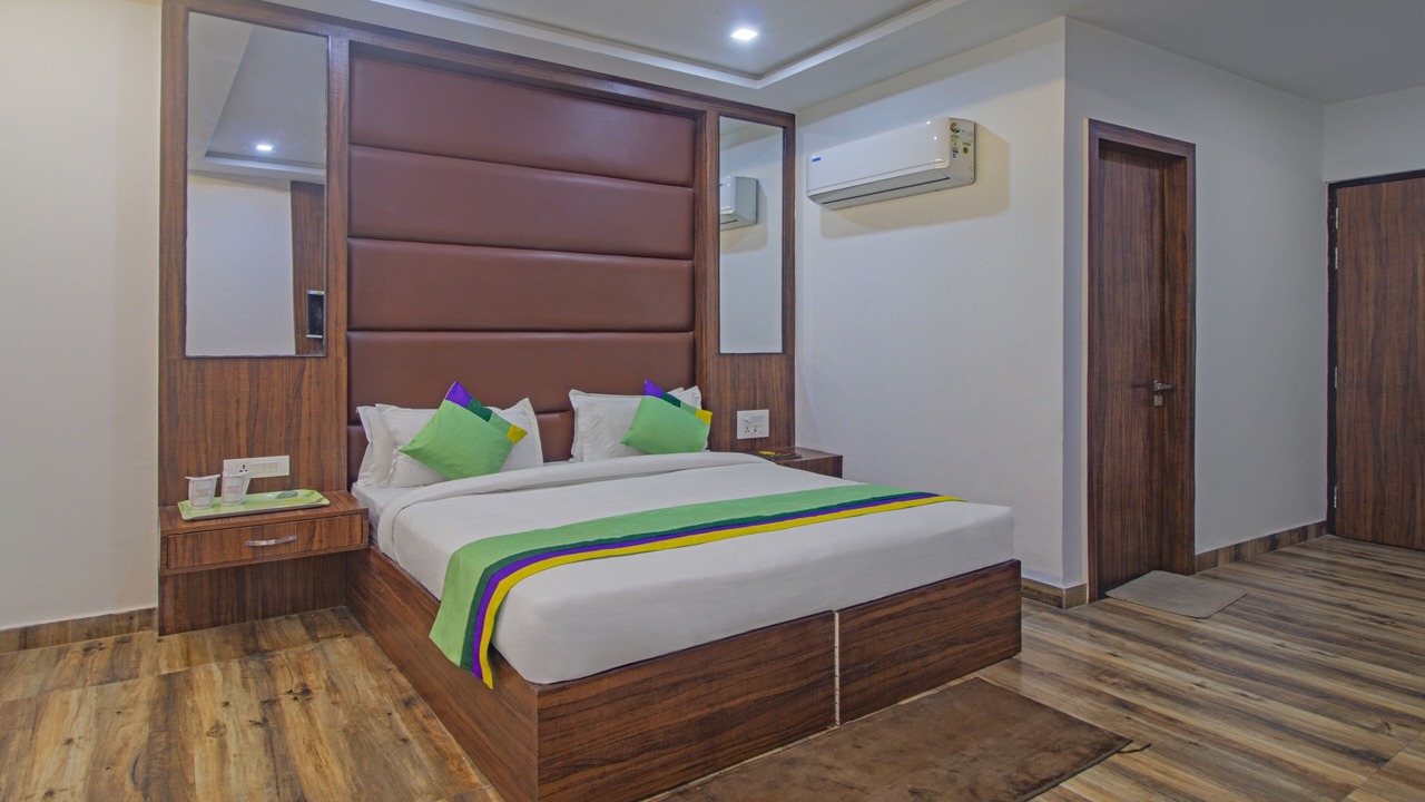 Photo of Bedroom in Agra