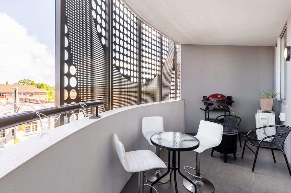 Photo of Patio Balcony in Brighton-le-Sands