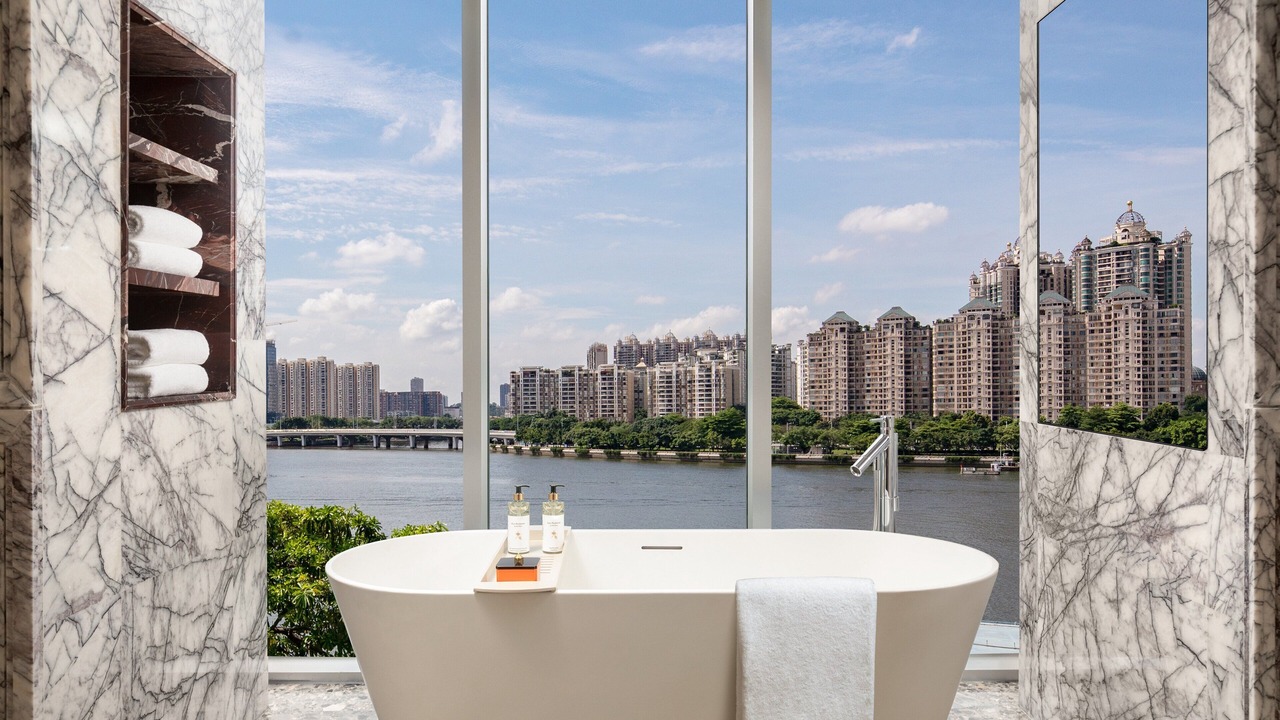 Photo of Bathroom in Zhujiang New Town