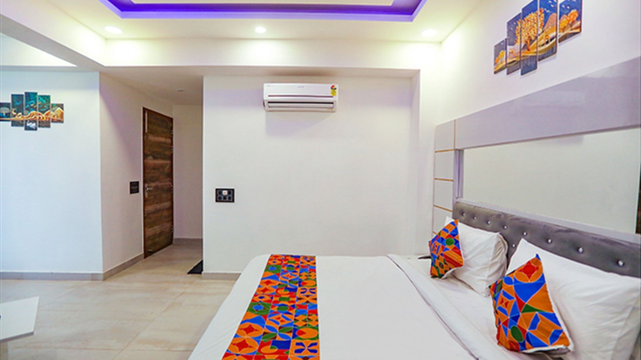 Photo of Bedroom in Sector 27