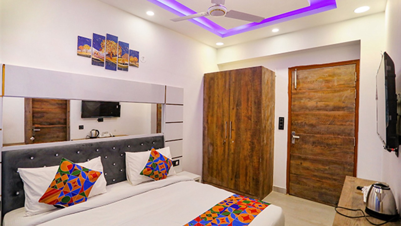 Photo of Bedroom in Sector 27