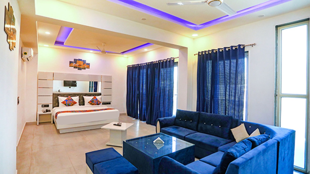 Photo of Bedroom in Sector 27