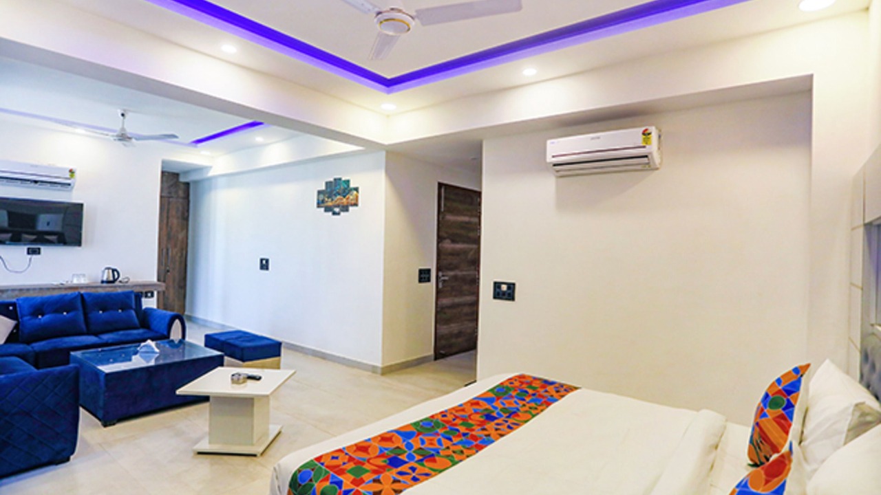Photo of Bedroom in Sector 27