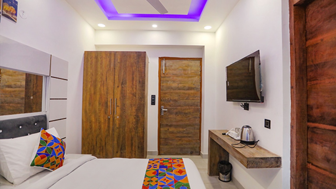 Photo of Bedroom in Sector 27
