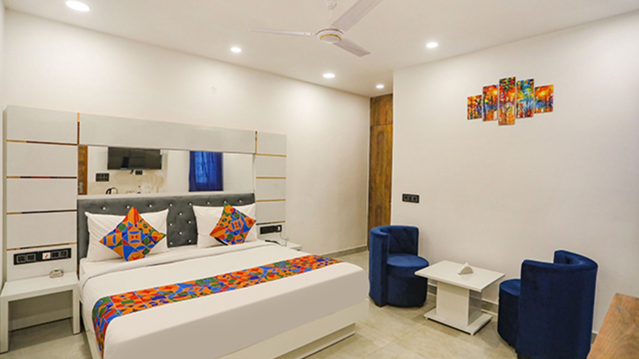Photo of Bedroom in Sector 27