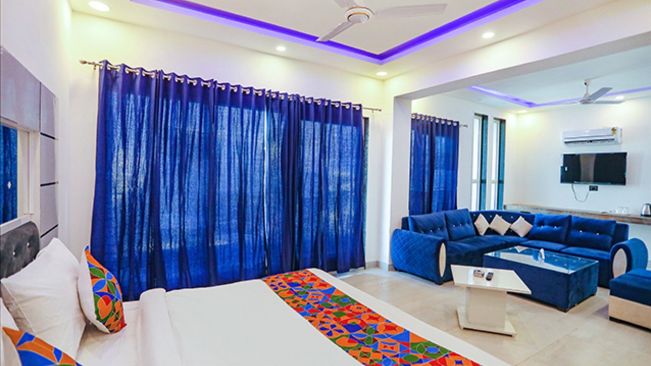 Photo of Bedroom in Sector 27