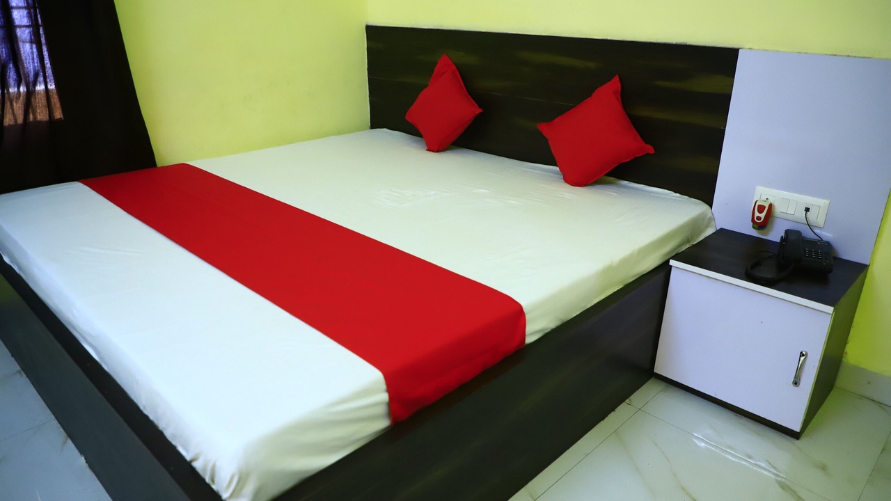 Photo of Bedroom in Mathura
