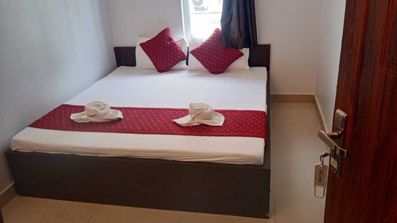 Photo of Bedroom in Sualkuchi