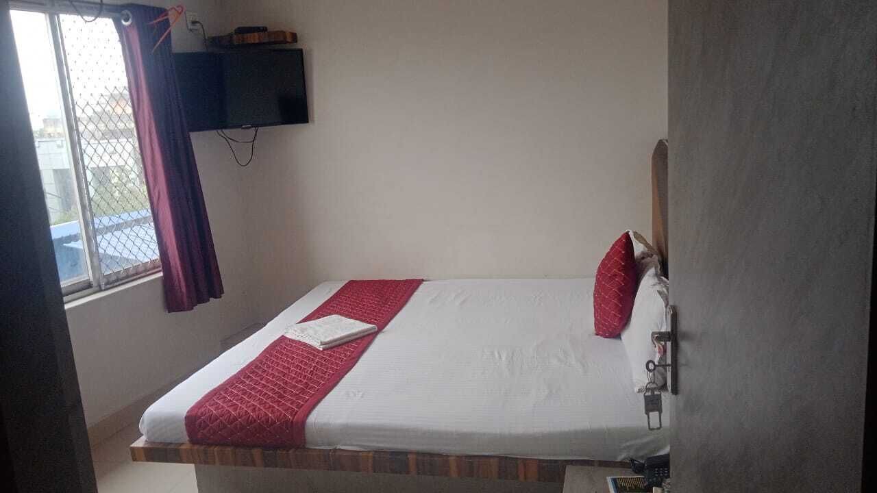 Photo of Bedroom in Sualkuchi