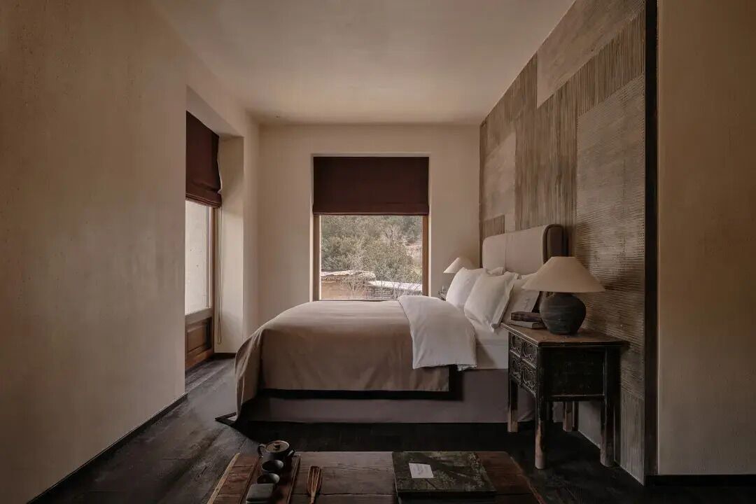 Photo of Bedroom in Deqen County