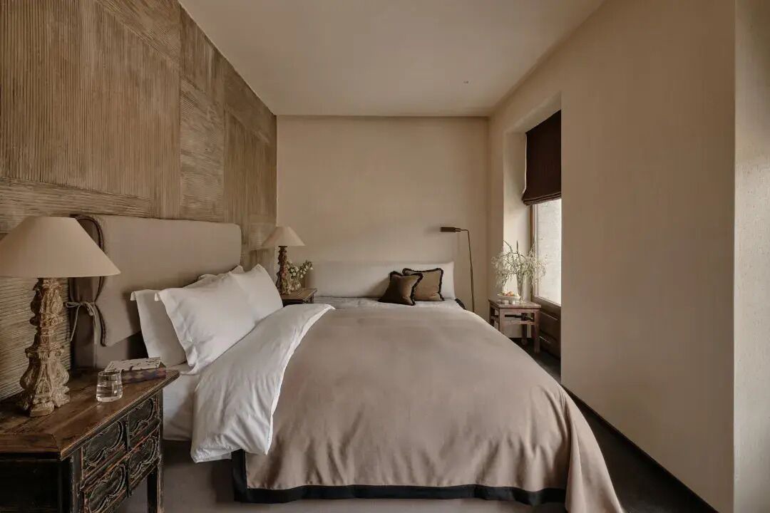 Photo of Bedroom in Deqen County