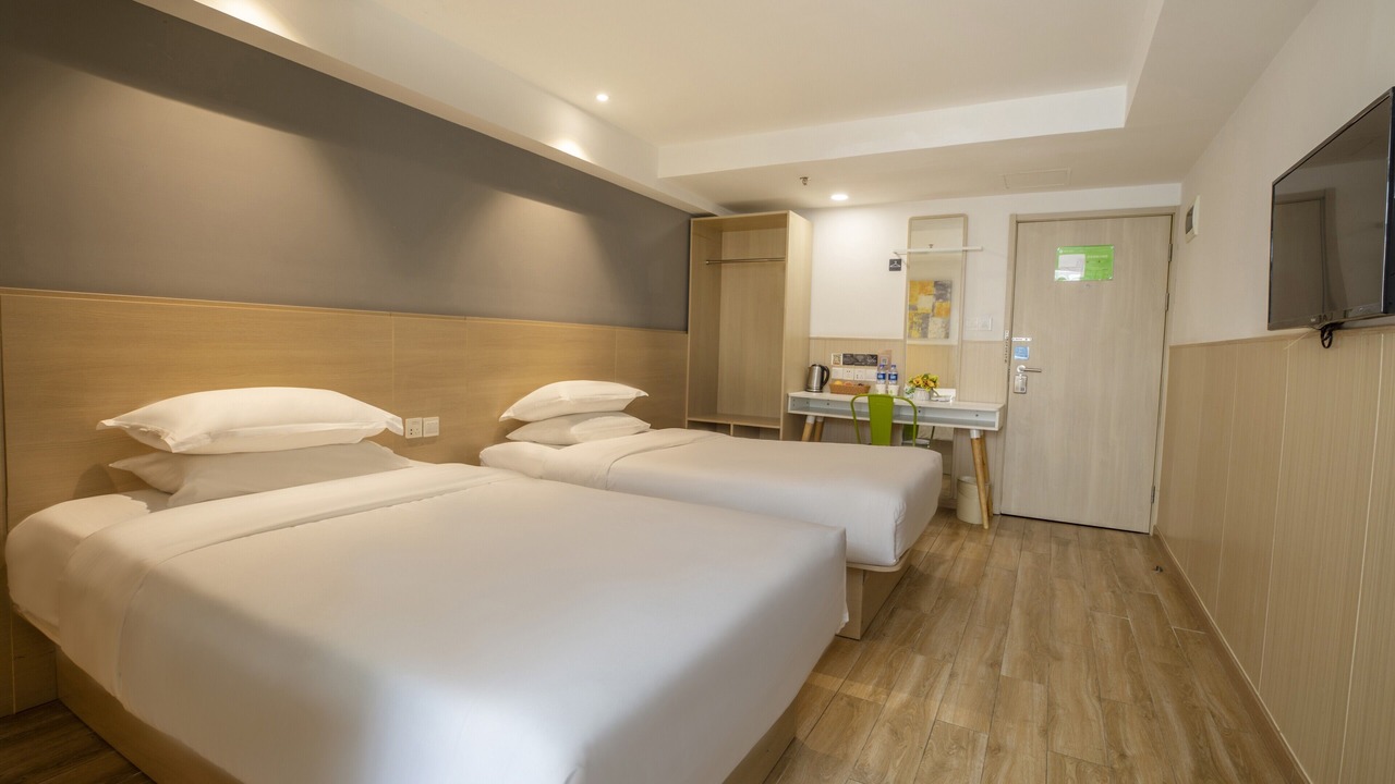 Photo of Bedroom in Luohu