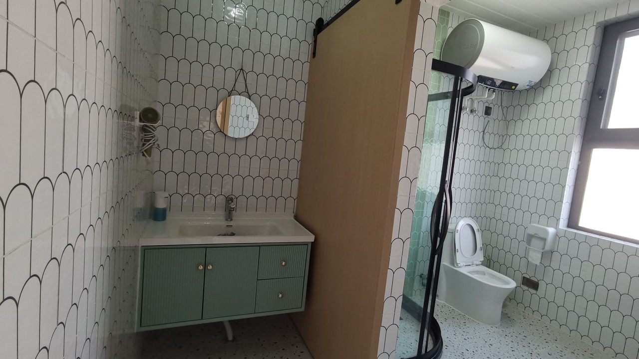 Photo of Bathroom in Huairou