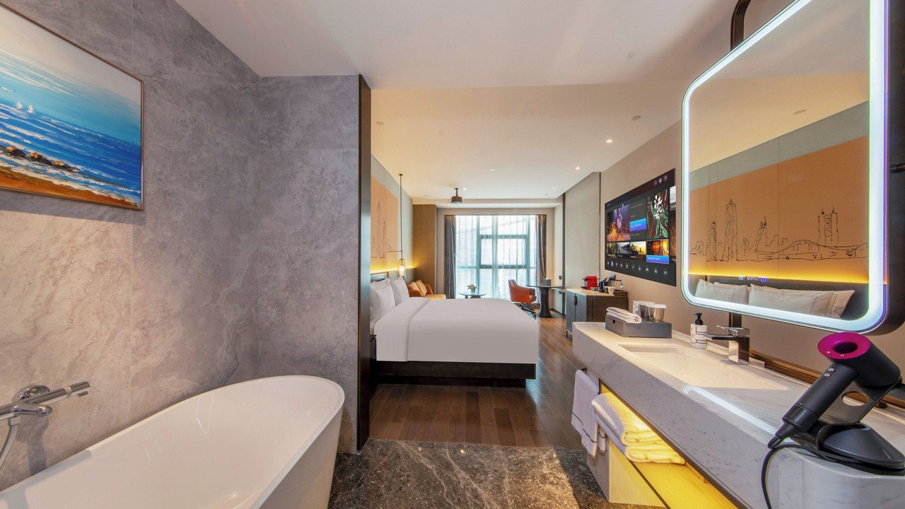 Photo of Bedroom in Luohu
