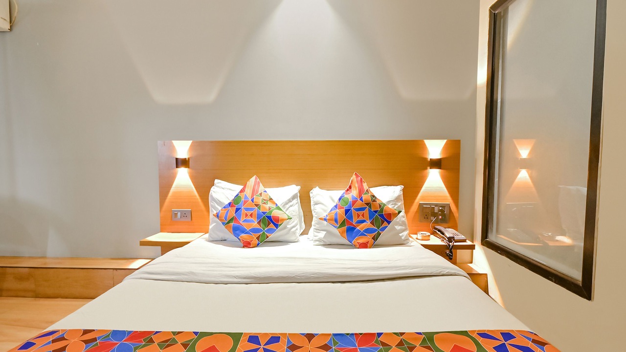 Photo of Bedroom in Sualkuchi