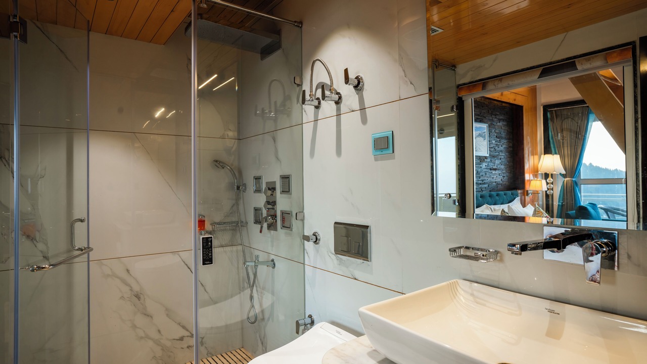 Photo of Bathroom in Bhagsu Nag