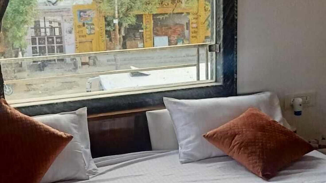 Photo of Bedroom in Barsana