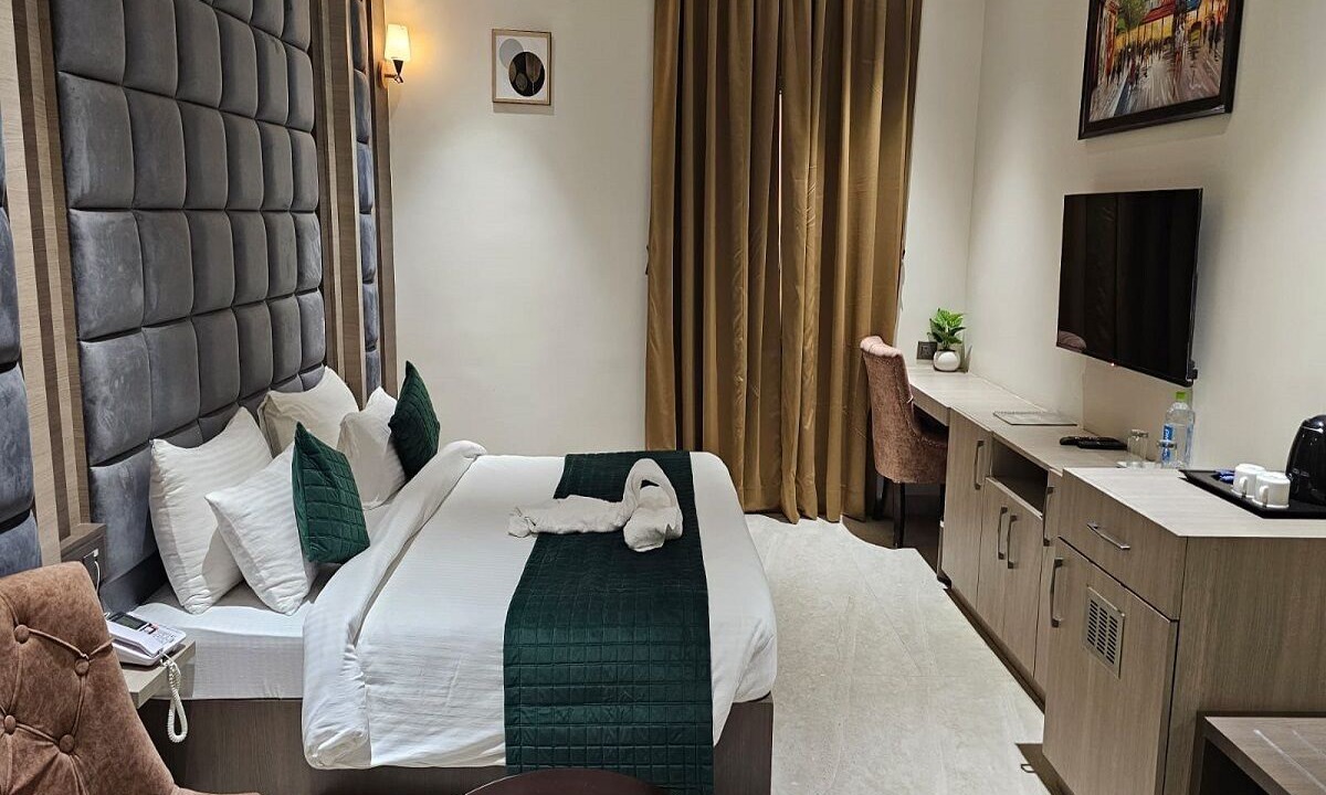 Photo of Bedroom in Aligarh