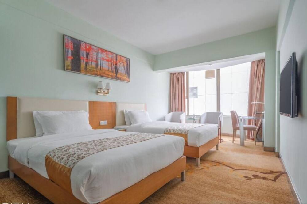 Photo of Bedroom in Huaqiang North