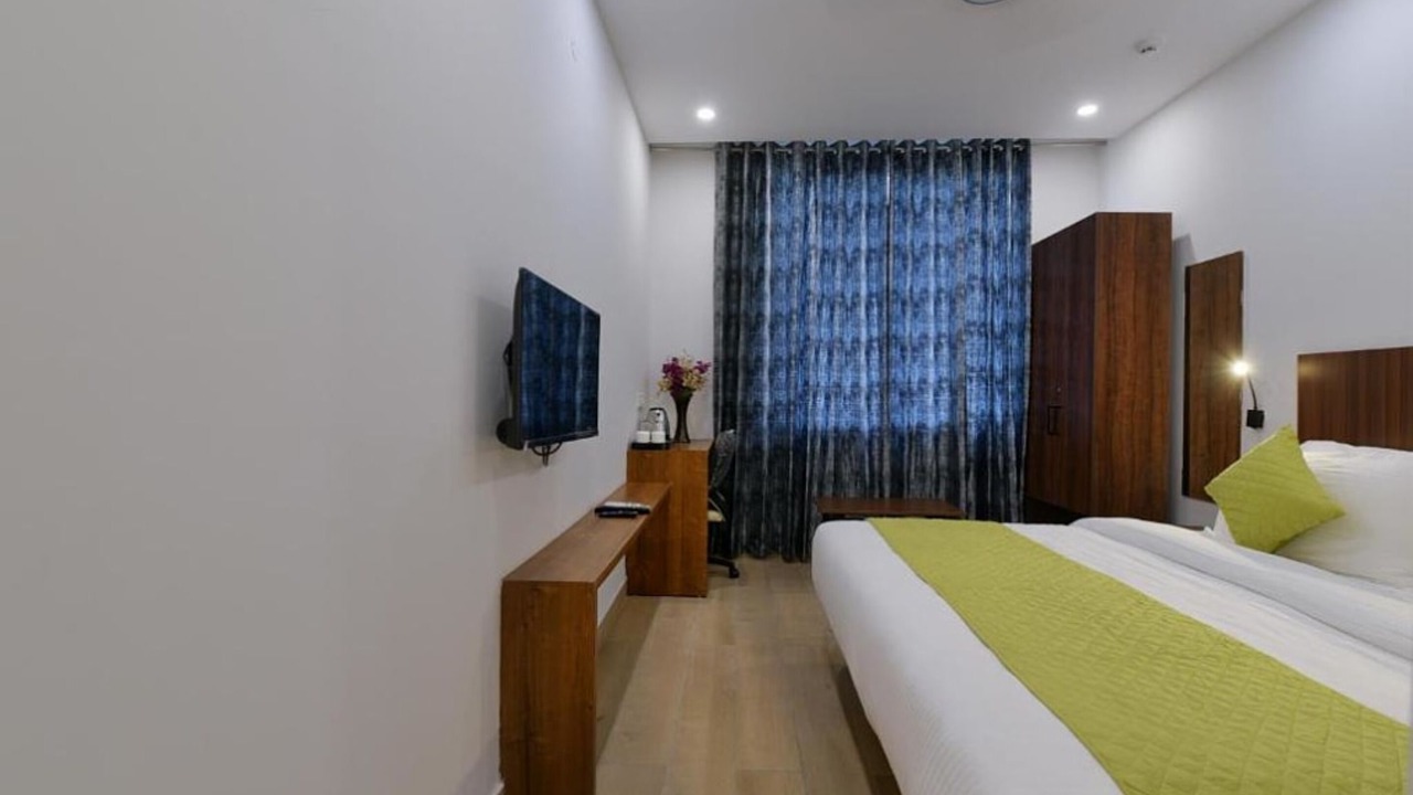Photo of Bedroom in Indirapuram