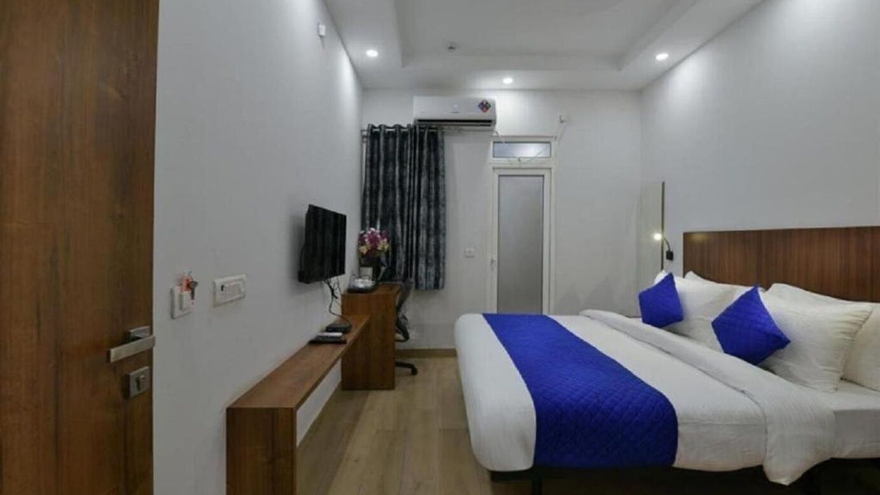Photo of Bedroom in Indirapuram