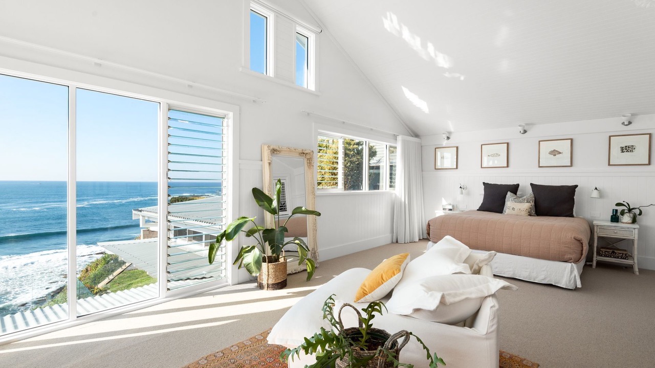 Photo of Livingroom in Newport