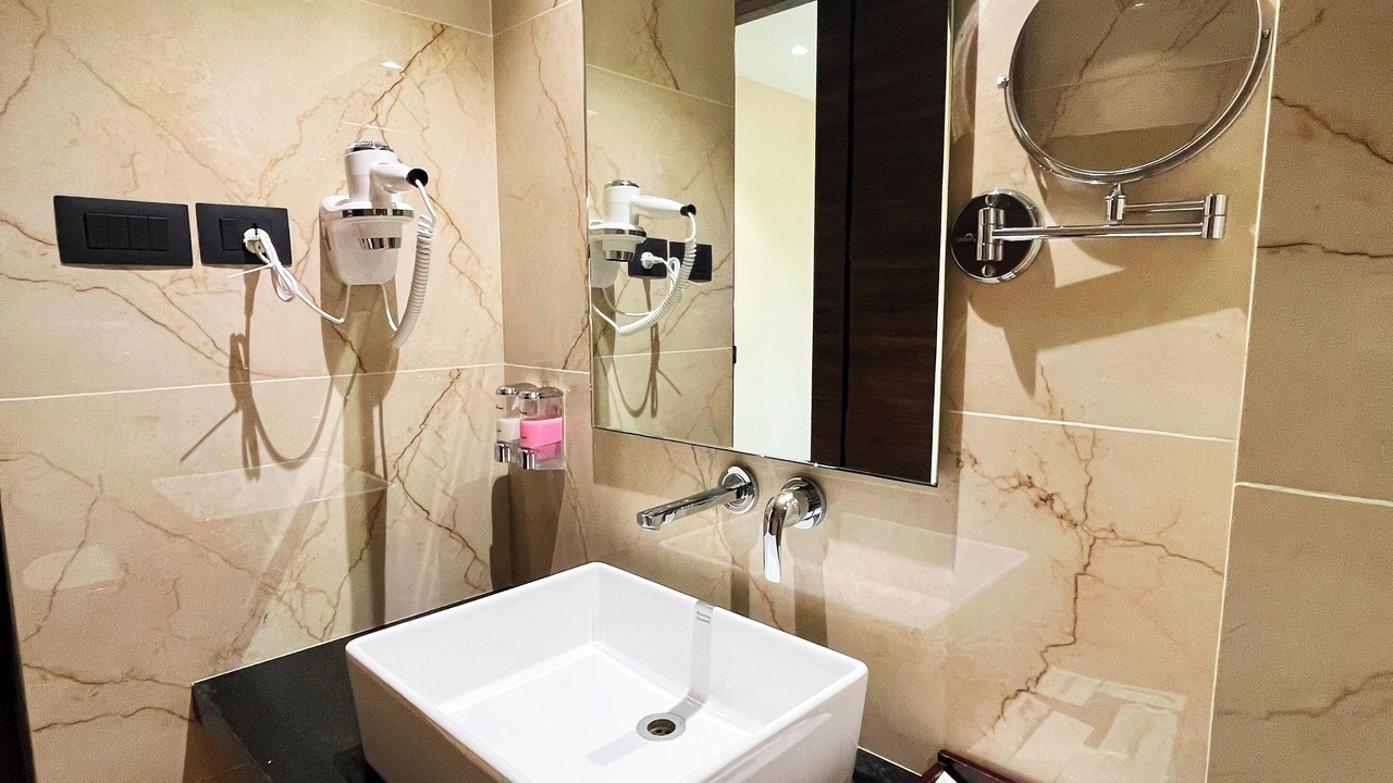 Photo of Bathroom in Sualkuchi