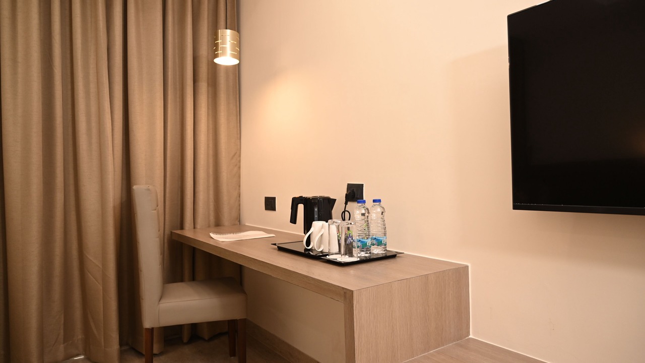 Photo of Bedroom in Sualkuchi