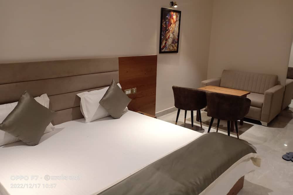 Photo of Bedroom in Gomti Nagar