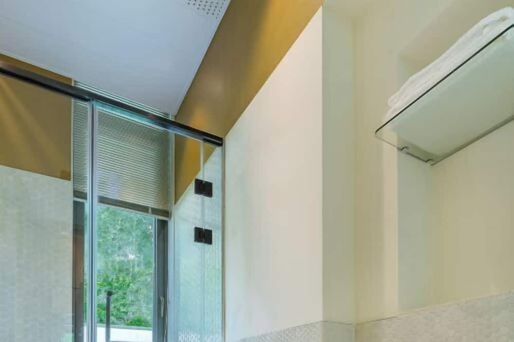 Photo of Bathroom in Dalang