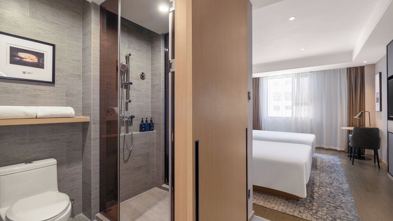 Photo of Bathroom in Xiangzhou District