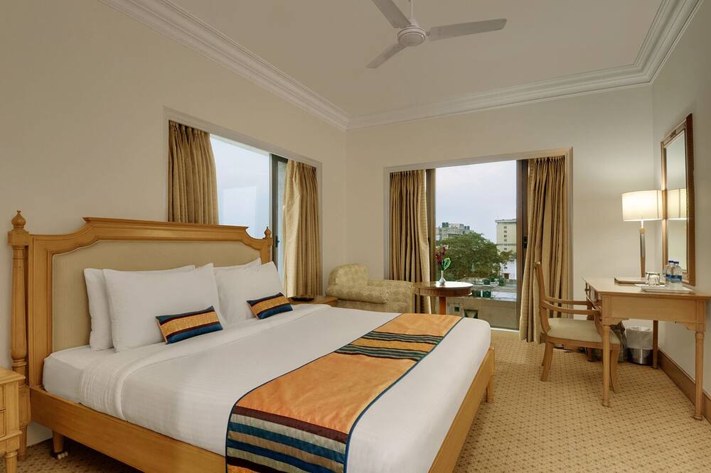 Photo of Bedroom in Hazratganj