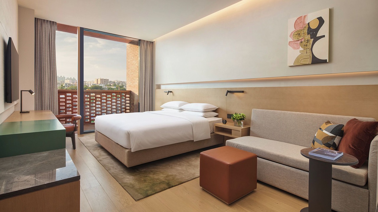 Photo of Patio Balcony in Changjiang County