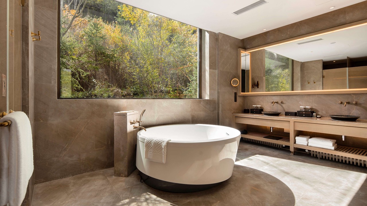 Photo of Bathroom in Jiuzhaigou