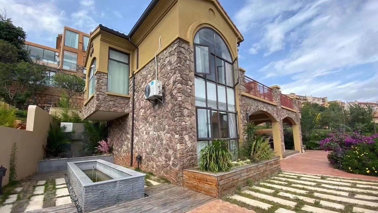 Photo of Buildings in Dali Town