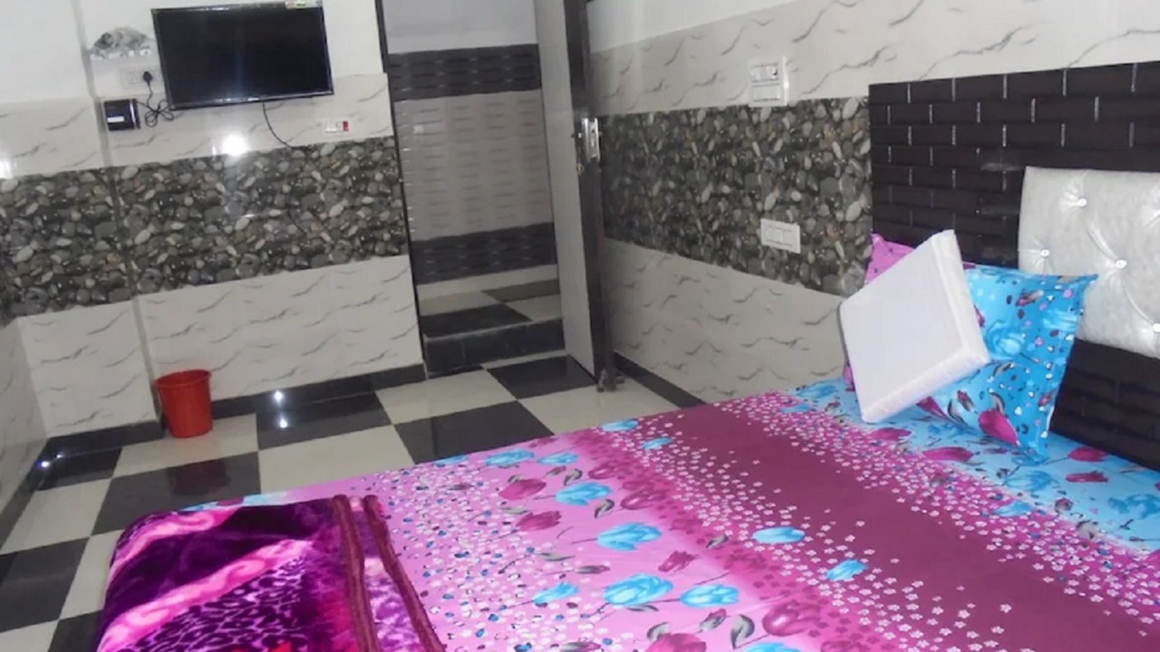 Photo of Bedroom in Meerut