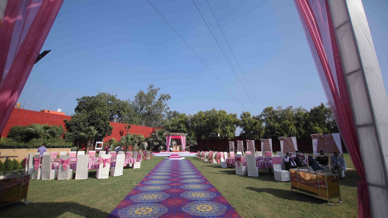 Photo of Outdoor in Mathura