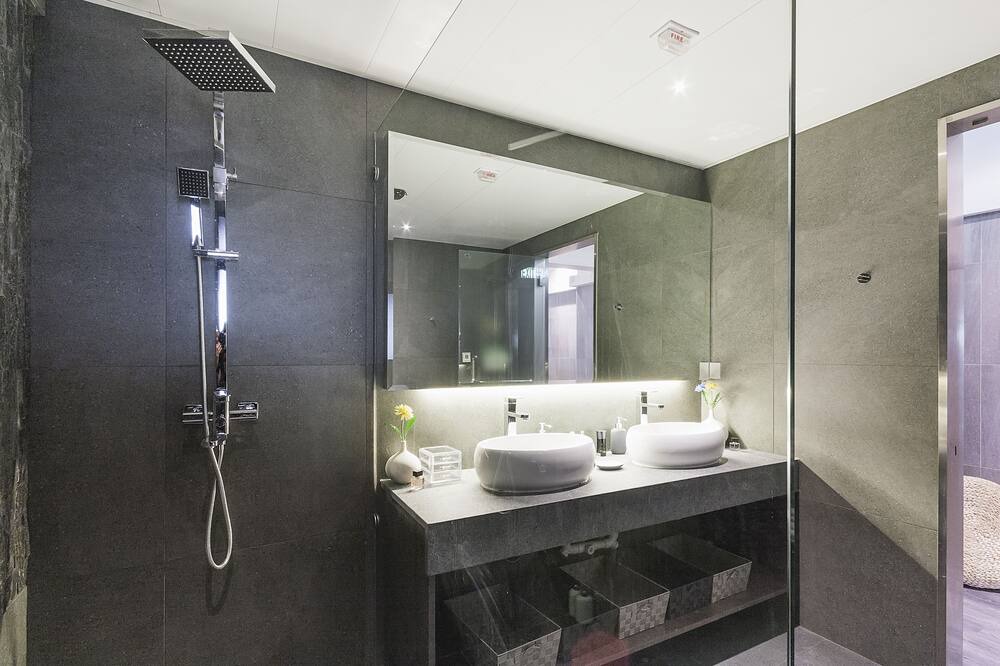 Photo of Bathroom in Tsim Sha Tsui