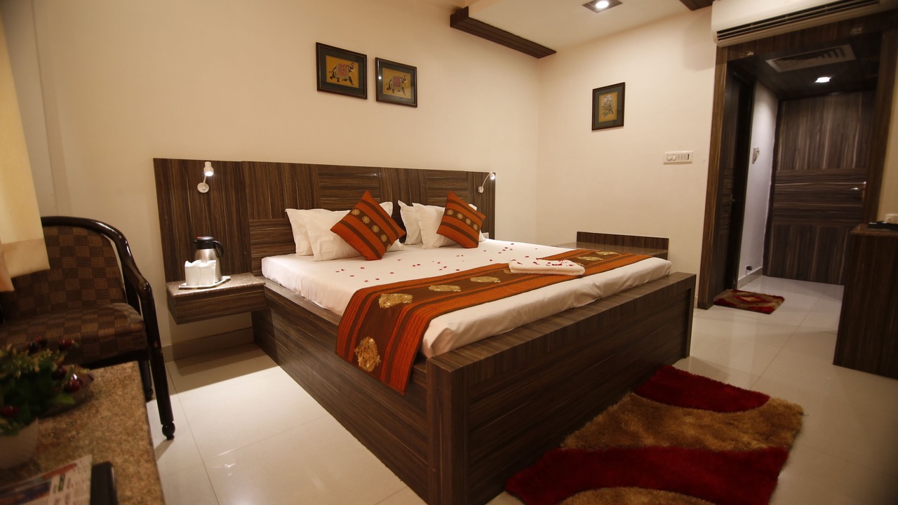 Photo of Bedroom in Mathura