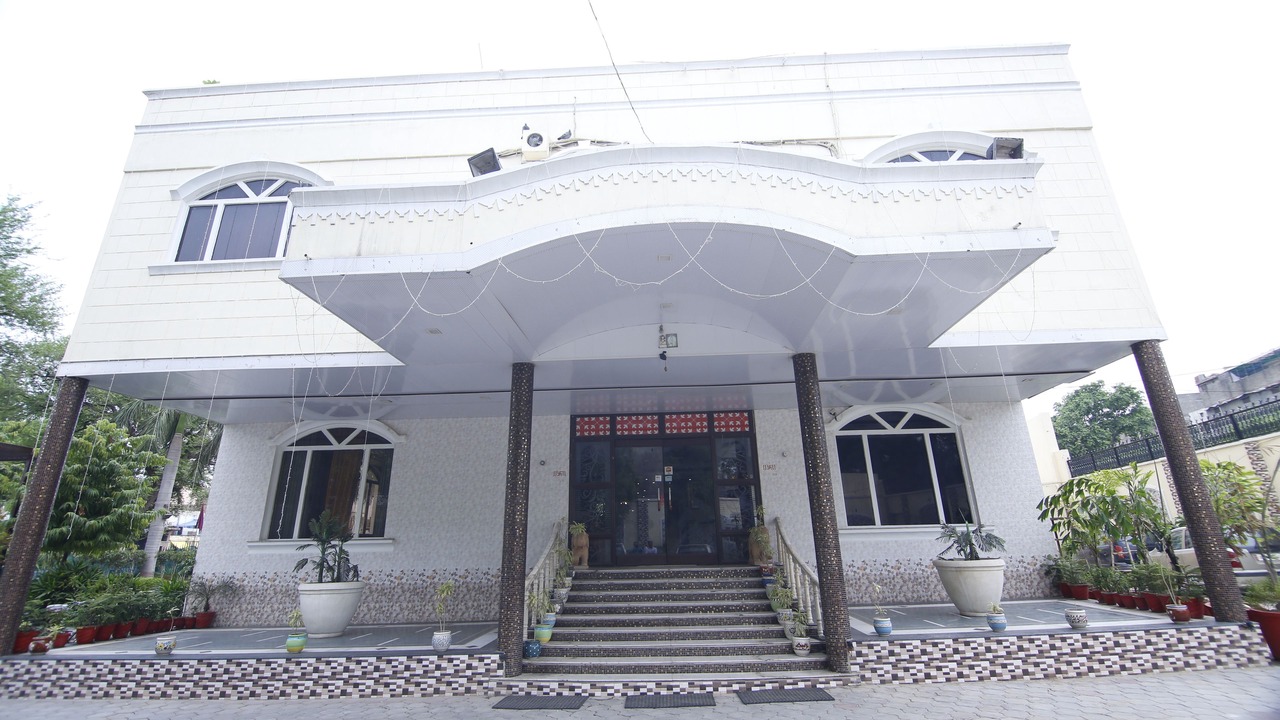 Photo of Outdoor in Mathura