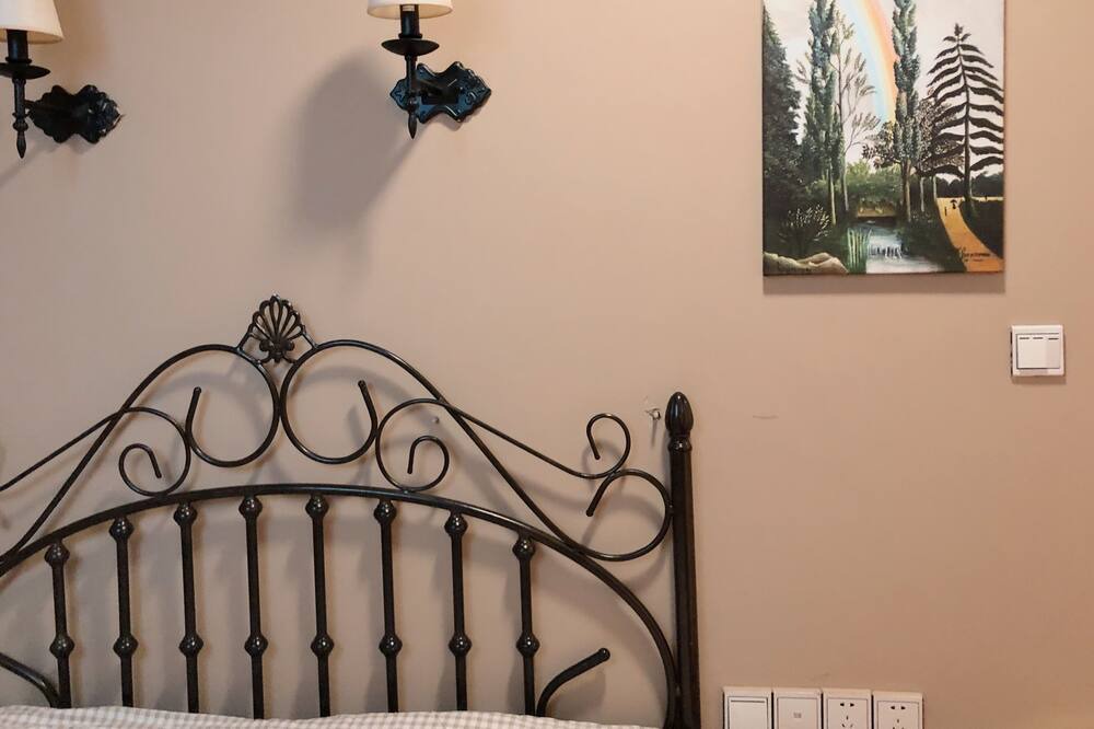 Photo of Bedroom in Huaihai Road Commercial Area